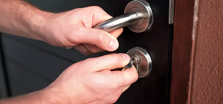 Door Closer Repair & Installation Worcester